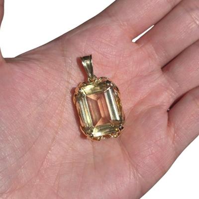 ESTATE 14k LARGE CITRINE PENDANT