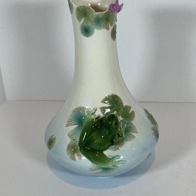 franz porcelain amphibia vase