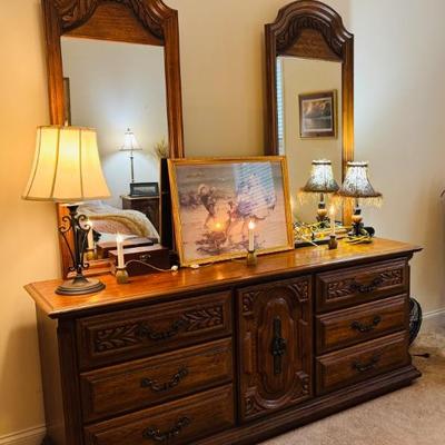 SUMTER CABINET CO. FURNITURE FREEDOM OAK 