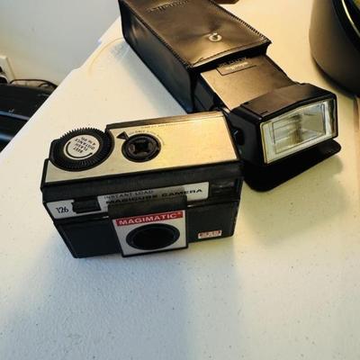 CAMERA