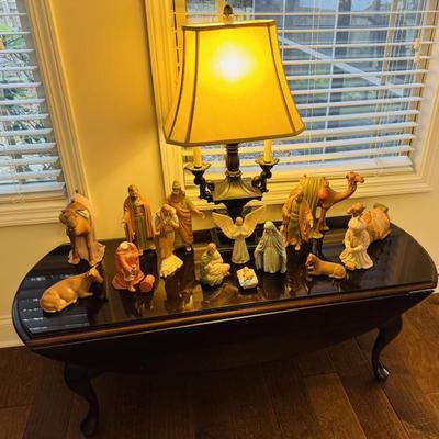 LEAF TABLE, NATIVITY 