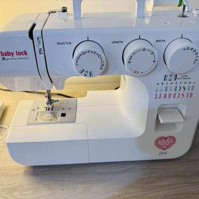 BABY LOCK JOY SEWING MACHINE AND CABINET 