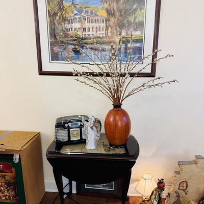 LEAF TABLE, CD PLAYER RADIO