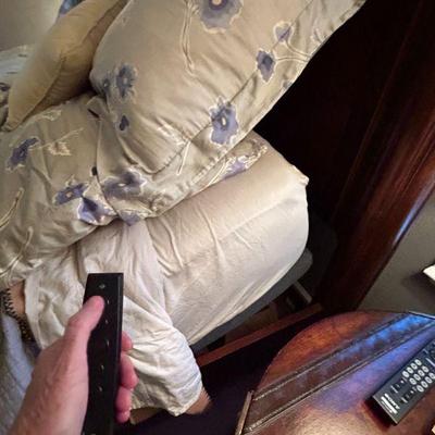 CA King split twin mattresses, independent control