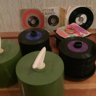 45 vinyl albums  and vintage cases