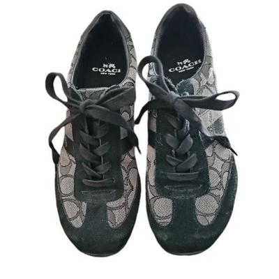 Ladies coach tennis shoes