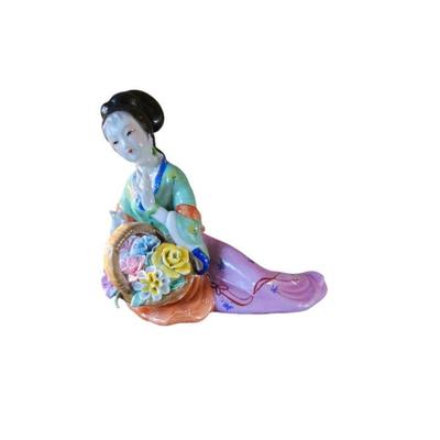 Oriental figurine