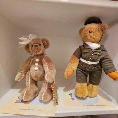  teddy bears