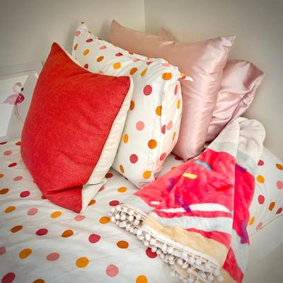 Matching linens for FOUR twin bunk beds (sorry, bunk bed system is not for sale)