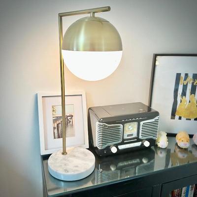 Modern table lamp with marble base