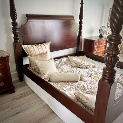 Bernhardt 4-poster king bed