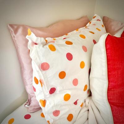 Matching linens for FOUR twin bunk beds (sorry, bunk bed system is not for sale)