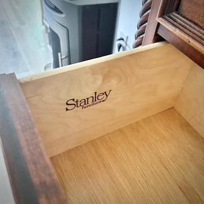 Stanley 12-drawer dresser and mirror