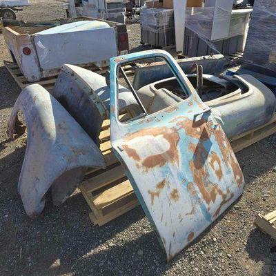 #604 • 1950's Ford Truck Parts
