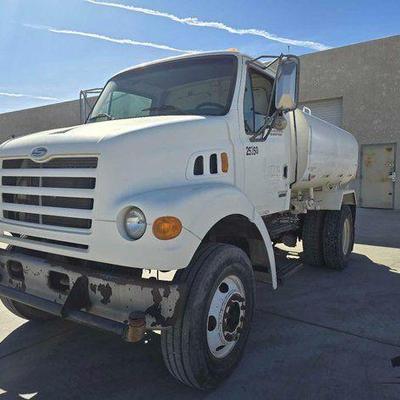#180 • 1999 Sterling Water Truck
