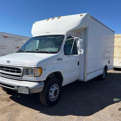 #200 • 2000 Ford Econoline Van
