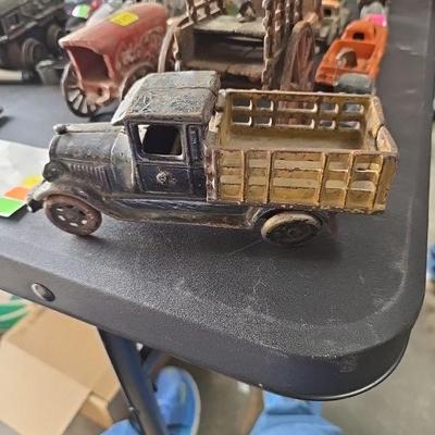 Cast iron vintage pieces