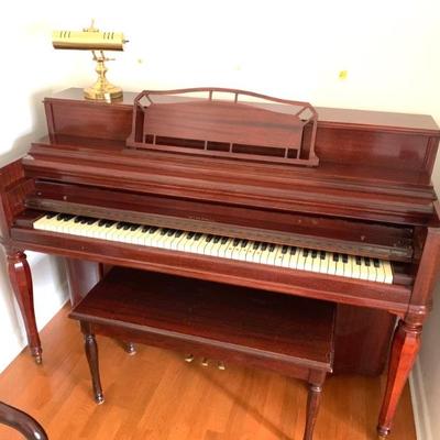 Kimball spinet piano