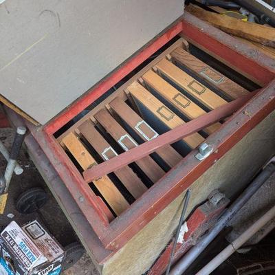 Estate sale photo