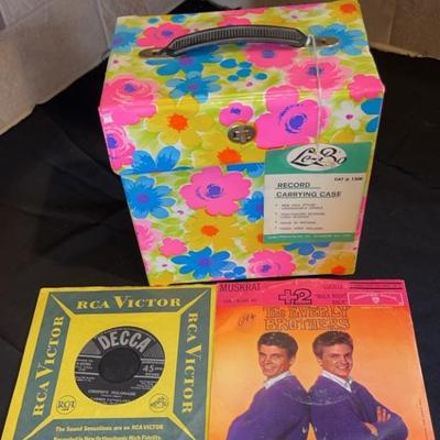 Vintage 45’s Records With Flower Power Record Carrying Case * RCA Victor
