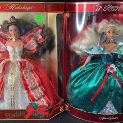 2017 Holiday Barbie & 2016 Holiday Barbie
