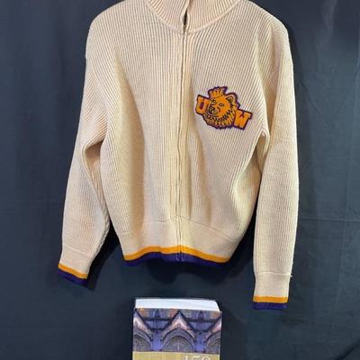 Vintage UW Huskies Sweater * Size M * 1861-2011 UW Directory

