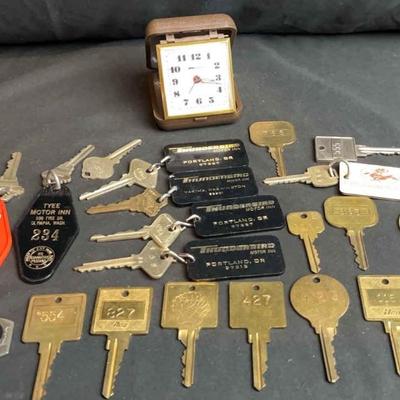 When Your Hotel Room Used A Real Key! * Thunderbird Motor Inn * Tyee Motor Inn * Pony Soldier Inn
