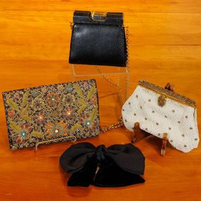 Please visit our showroom November 15-17th 10am-5pm to purchase this item.