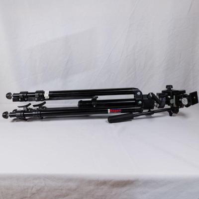 Please visit our showroom November 15-17th 10am-5pm to purchase this item.