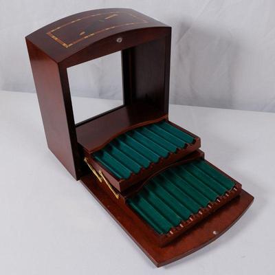 Please visit our showroom November 15-17th 10am-5pm to purchase this item.