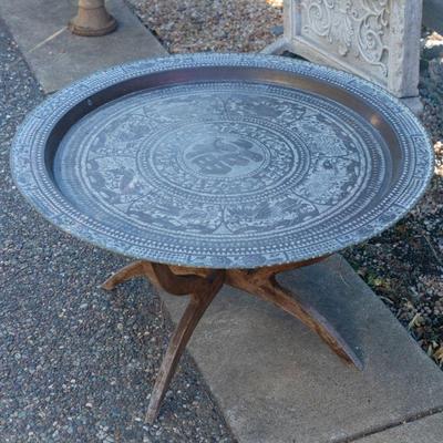 Please visit our showroom November 15-17th 10am-5pm to purchase this item.