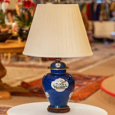 Please visit our showroom November 15-17th 10am-5pm to purchase this item.