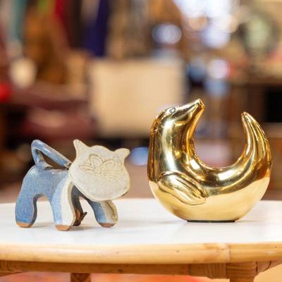 Please visit our showroom November 15-17th 10am-5pm to purchase this item.