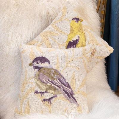 Please visit our showroom November 15-17th 10am-5pm to purchase this item.