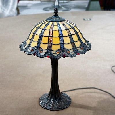Please visit our showroom November 15-17th 10am-5pm to purchase this item.