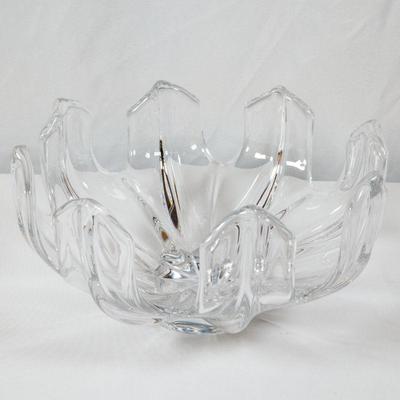 Please visit our showroom November 15-17th 10am-5pm to purchase this item.