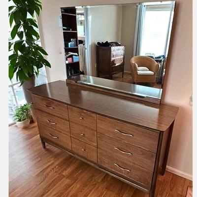 1960’s Mid Century Modern Nine Drawer Walnut Dresser