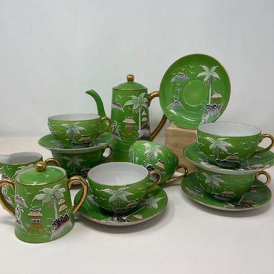 Japanese Green and Gold Porcelain Tea Set