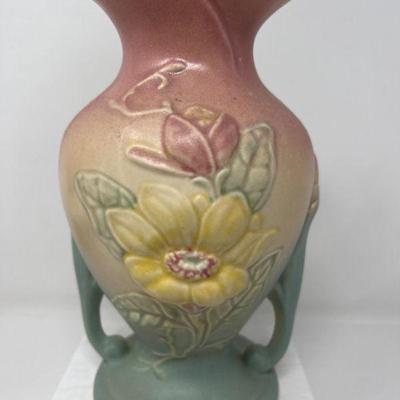 1940s Magnolia Green/Pink Hull Pottery Vase