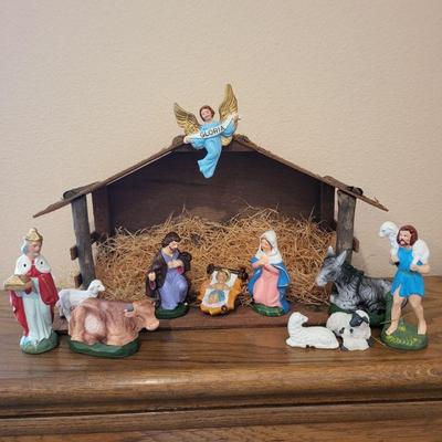 Vintage Hand Painted Nativity - Made in Japan