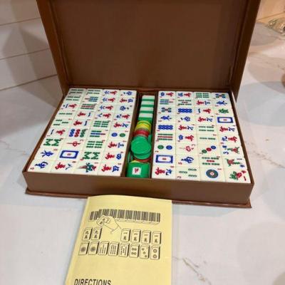 Mahjong Chinese Game in Vinyl Case
