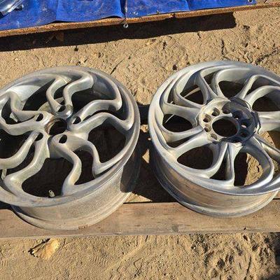 #2570 • (2) Wheels
