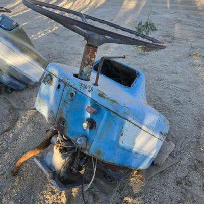 #4222 • Ford 3000 Steering Column/Fuel Tank
