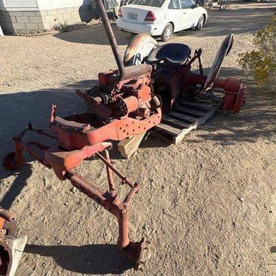 #4000 • Ford Tractor Parts
