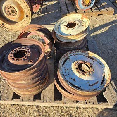 #4108 • 9 Wheels
