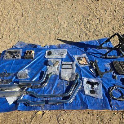 #2574 • 2002 Harley Davidson Motorcycle Parts
