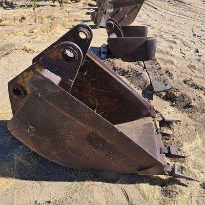 Sale Photo Thumbnail #48: #2512 • Backhoe Bucket Attachment
