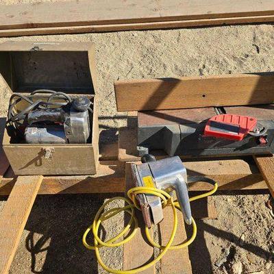 #2580 • Craftsman Sabre Saw, Craftsman Jointer/Planer, Stanley Finishing Sander
