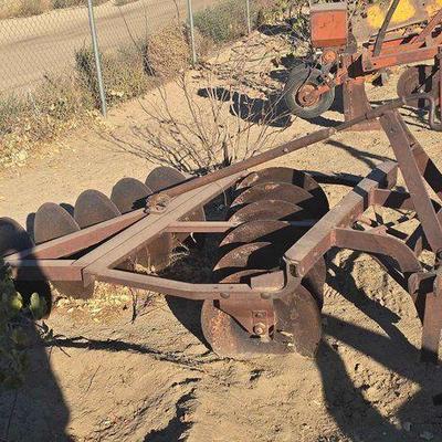 #2556 • Towner Offset Disc Harrow Implement
