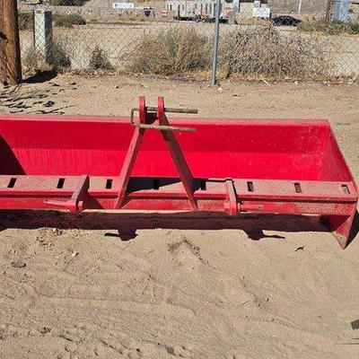 #2536 • Box Blade/Scraper Tractor Attachment
